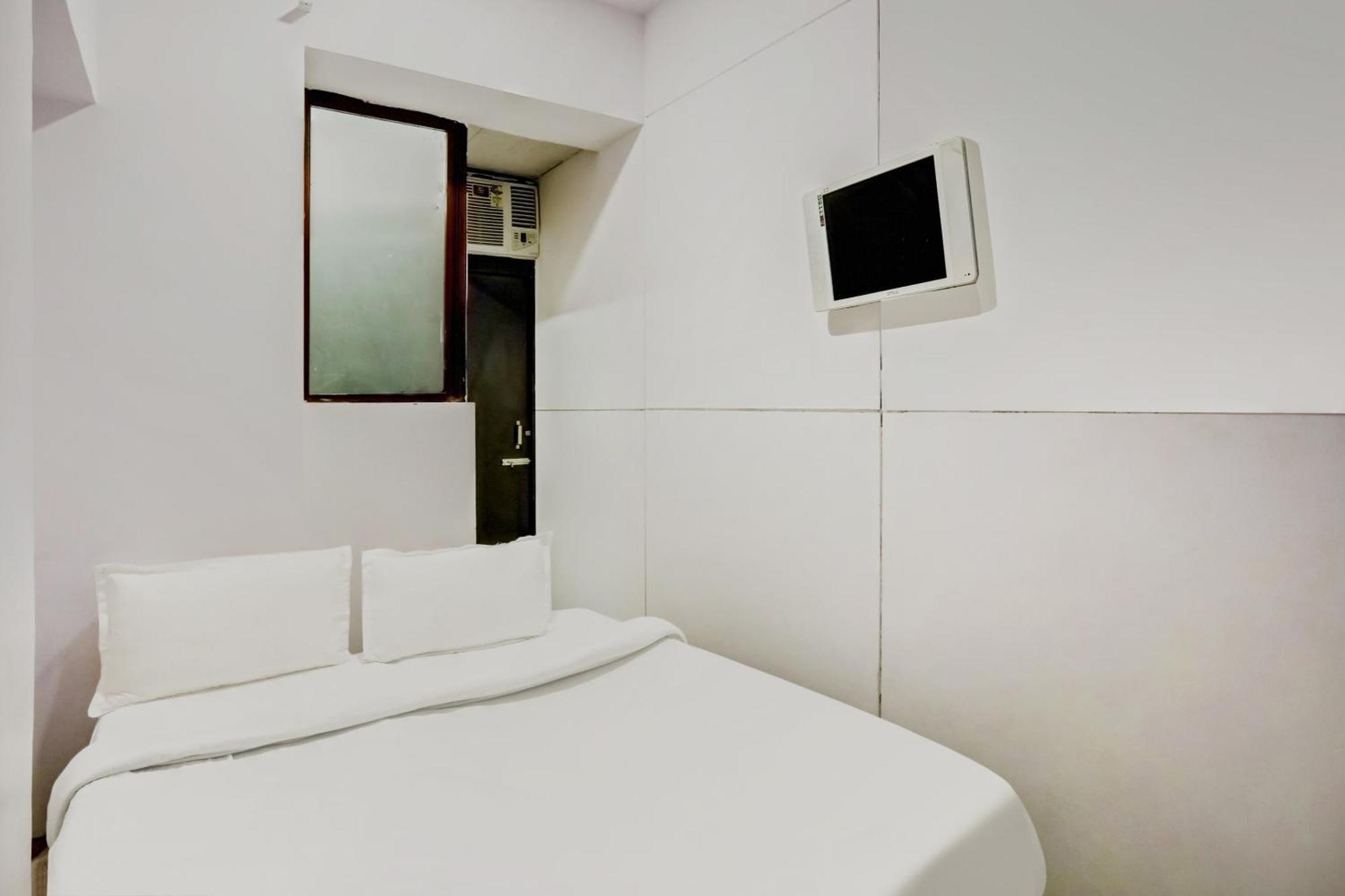 Hotel O North Campus New Delhi Ngoại thất bức ảnh