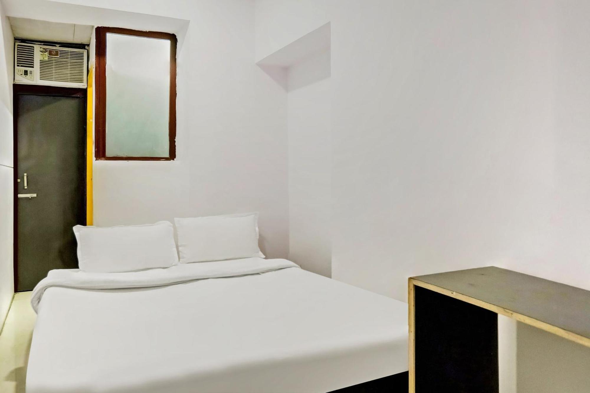Hotel O North Campus New Delhi Ngoại thất bức ảnh